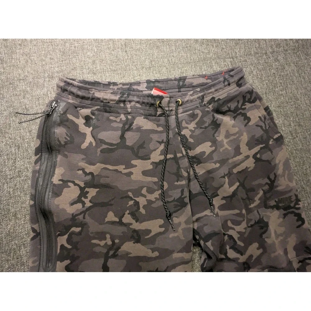 Nike Camo Joggers Y2K Large‎ Sweatpants Black Gray Camo Fleece Athletic Pants
